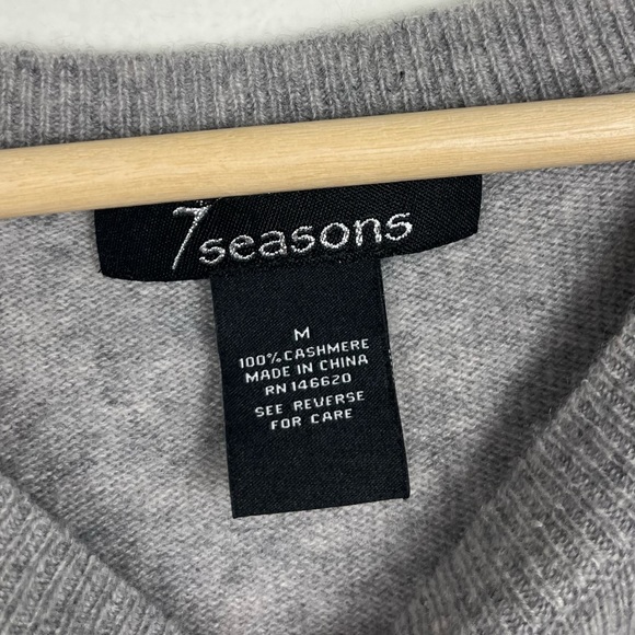 7 seasons Gray Cold Shoulders Cut out Sleeved 100% Cashmere Sweater Size Medium - Picture 6 of 8